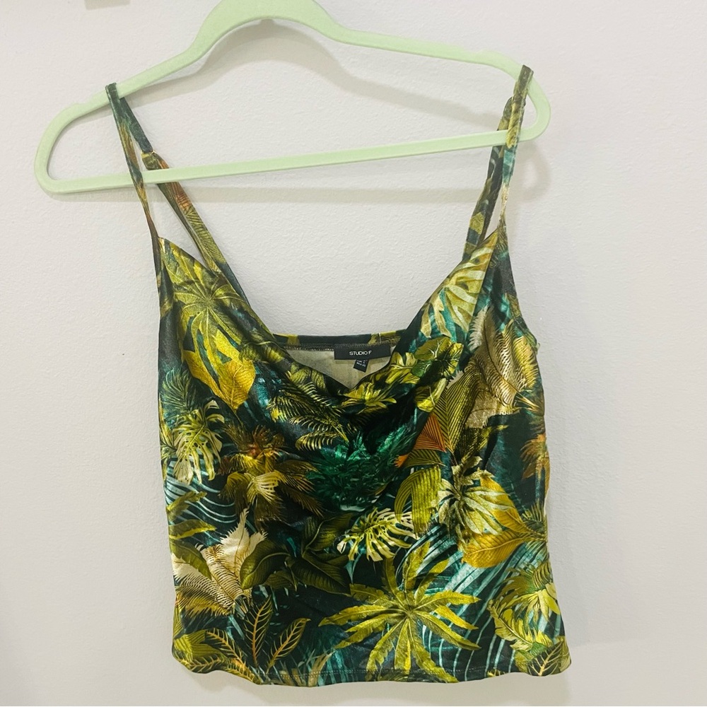 Studio F Velvet Tropical Palm Tree Print Cowl Neck Camisole Womens Size XS